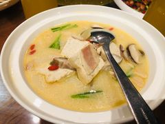 -雾田时尚餐厅(尹山湖歌林公园店)