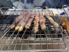 -喜悦小串丹东小黄牛海鲜烧烤大排档(民主广场店)