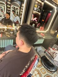 -豪帅男士理容馆