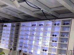 -宝视友眼镜·平价精准配镜(同德悦中心店)