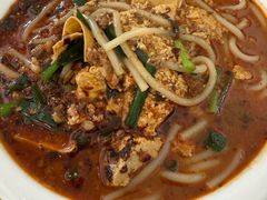 -官渡李记小锅米线(新亚洲体育城百合园东北)