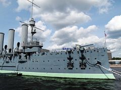 -阿芙乐尔号巡洋舰