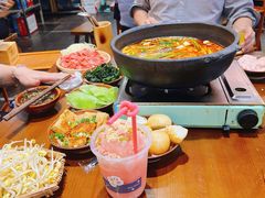 -黔有有贵州酸汤夺夺粉火锅(五味十字店)