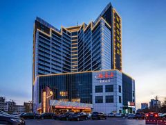 -济南南辛庄地铁站银座佳悦酒店