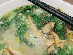 三鲜米线-子午路张记肉夹馍(翠华路店)