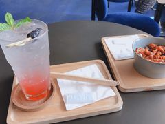 -物质生活书·酒吧
