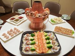 -鑫渔港海鲜本地菜·山海关浑锅(东戴河店)