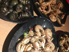 -沪小胖小龙虾(淮海中路旗舰店)