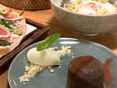 熔岩巧克力蛋糕配冰淇淋-EN SPACE恩空间