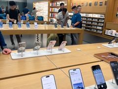 -Apple 零售店(Canton Road)