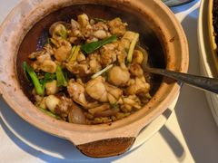 -八府香鸭·啫啫煲(华山路店)