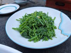 炒瓜尖-夜不收荤豆花(大邑总店)