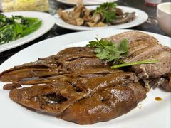 -乌文新澄海卤鹅店