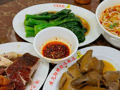 乳鸽-陈光记烧腊店(罗保博士街店)