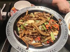 -知楚•精致湖北菜(武商MALL店)