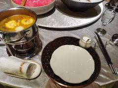 金汤花胶清远鸡锅-ONE FULL 古董港式海鲜火锅