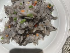 -八府香鸭·啫啫煲(华山路店)