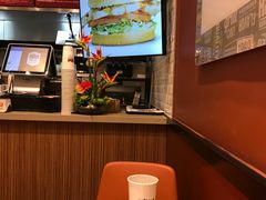 -The Habit Burger Grill 哈比特汉堡(爱琴海店)
