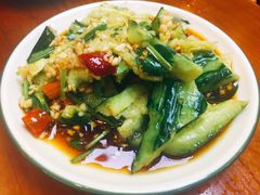 拍黄瓜-曹丞相·地锅鸡·地锅鱼(武林店)