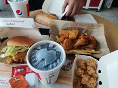 -肯德基(盘龙奥莱店)