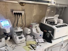 -优医视平价眼镜蔡司依视路折扣工厂店(德胜门店)