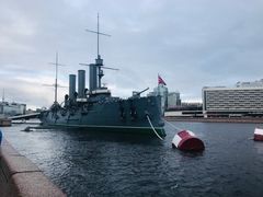 -阿芙乐尔号巡洋舰