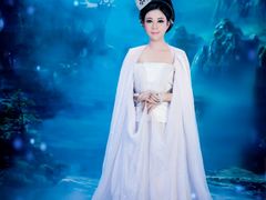 -九月鹰飞汉服摄影工作室