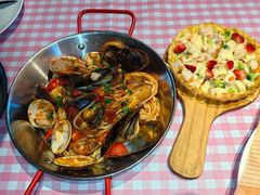 -百好乐宠物友好餐厅(朝外大街店)