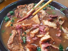 -六爷门框百年卤煮