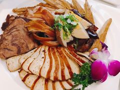 -天下三绝 牛肉面/红酒