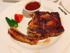 果木战斧牛排-爱丽丝牛排西餐厅(光谷步行街店)