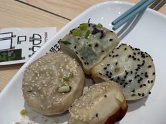 -小杨生煎(金山百联购物中心3楼店)
