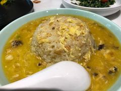 泡饭-梅龙镇广场