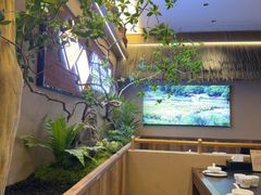 -丁里羊肉小镇(天鹅湖总店)