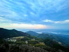 -天姥山