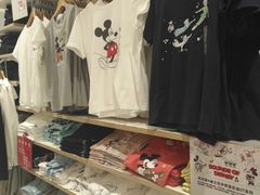-优衣库(上海金桥国际商业广场店)