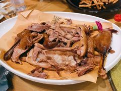 -山楂树融合菜餐厅