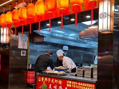 -曹胖子龙虾馆(黄桦路店)