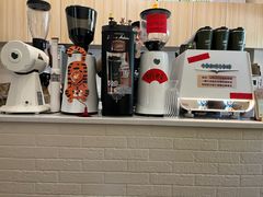 -SAFARI COFFEE