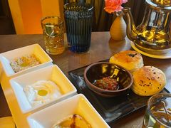 餐前面包配自制辣椒酱-Tajine Moroccan塔金摩洛哥中东餐厅