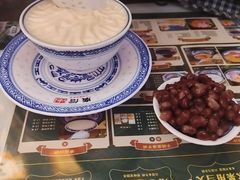 -广信牛奶甜品世家(台东店)