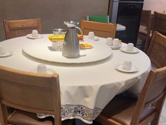 -胡氏大盘鸡新疆菜(石岗店)