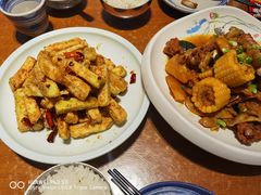 -95号酱骨·一块豆腐(展春园西路店)