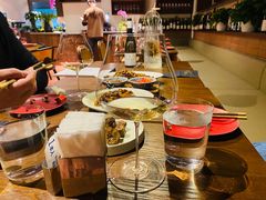 -肆海小川菜酒馆Wine Bistro (青年路店)
