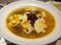 -老乡鸡(上海白玉兰广场店)