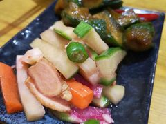 -老东镇啤酒屋海鲜加工·蒸汽海鲜·海鲜烧烤(台东店)