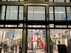 -lululemon(比斯特购物村店)
