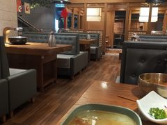 卡座-金石青云炭火烤肉店(中房上东花墅店)