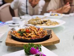 -启东海鲜人家(古美路店)