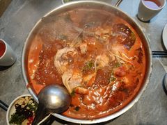 -野山舂·贵州现舂酸汤牛肉(民生路店)